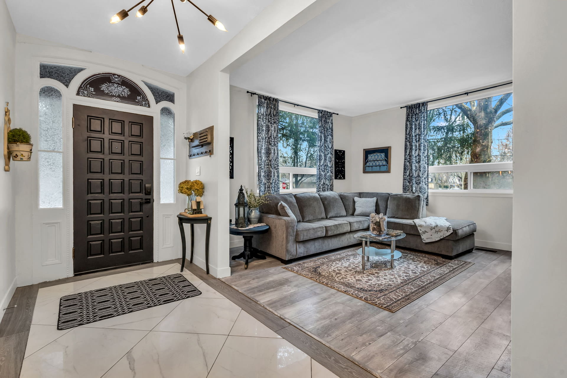 Elegant entryway